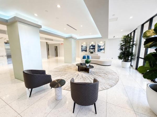 Coronado Tower 2, 20301 W Country Club Dr #329, Aventura, Florida 33180, image 2