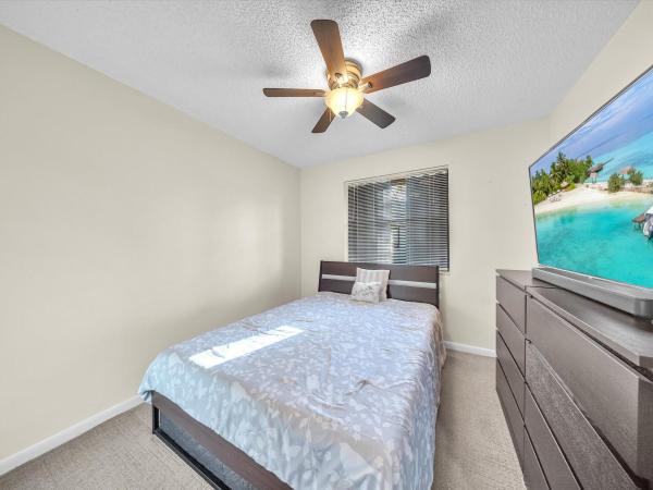 Oakwood On The Green, 9867 Riverside Dr #9-31, Coral Springs, Florida 33071, image 1