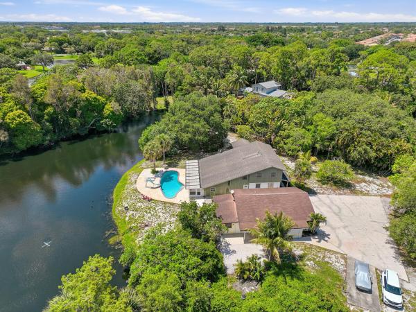 7689 Lawrence Rd, Boynton Beach, Florida 33436, image 1