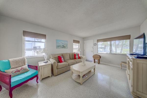 Villas On The Ocean, 3600 N Ocean Dr #109, Riviera Beach, Florida 33404, image 2