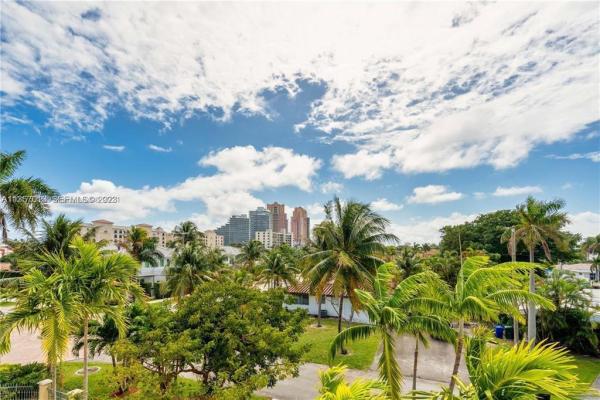 Dolphin Isles, 3121 NE 26th St, Fort Lauderdale, Florida 33305, image 1
