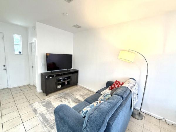Marsh Harbour, 1205 Abaco Ln, Riviera Beach, Florida 33404, image 2