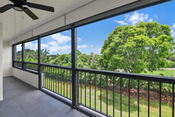 The Glens, 6420 Boca Del Mar Dr #405, Boca Raton, Florida 33433, image 2
