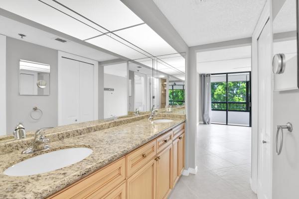 The Glens, 6420 Boca Del Mar Dr #405, Boca Raton, Florida 33433, image 3