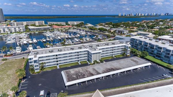 Harbour Towers, 907 Marina Dr #310, North Palm Beach, Florida 33408, image 3