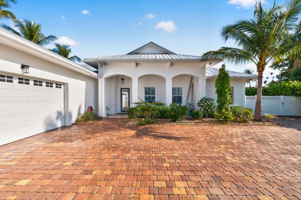 Rio Vista Of Island Shore, 954 Dolphin Ct, Jupiter, Florida 33458, image 1