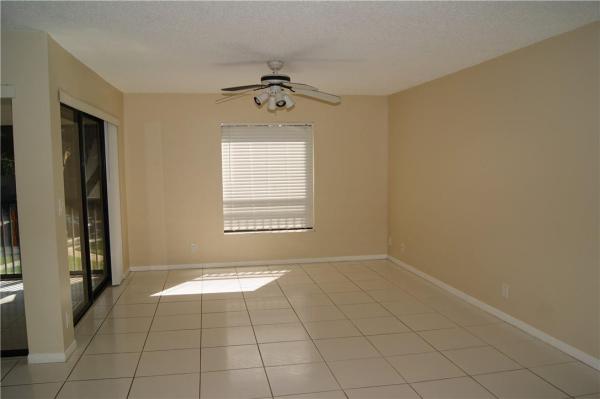 Karanda Village 3, 3781 Cocoplum Cir #3579, Coconut Creek, Florida 33063, image 3