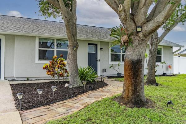 2590 SW Hinchman St, Port St. Lucie, Florida 34984, image 2