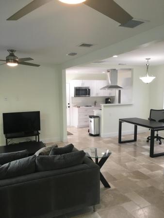 Lafayette Park, 327 Dyer Rd #REAR, West Palm Beach, Florida 33405, image 1