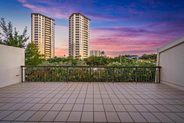 Martinique, 3970 N Ocean Dr #6, Riviera Beach, Florida 33404, image 2