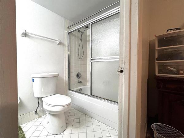 Fairways Of Tamarac, 8305 NW 61st St #C209, Tamarac, Florida 33321, image 3