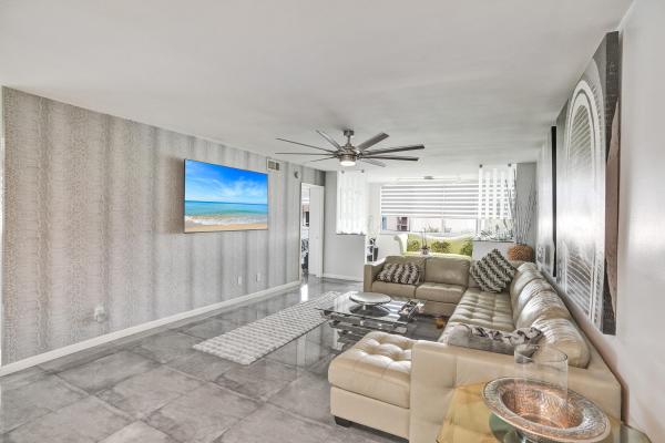 Sunrise Lakes 4, 2603 NW 103rd Ave #401, Sunrise, Florida 33322, image 3