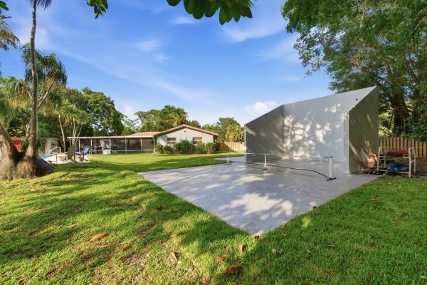 8492 NW 15th Ct, Coral Springs, Florida 33071, image 2