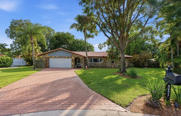 8492 NW 15th Ct, Coral Springs, Florida 33071, image 1
