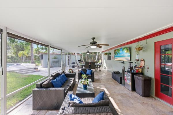 8492 NW 15th Ct, Coral Springs, Florida 33071, image 3