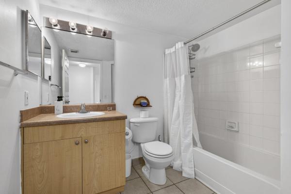 Mirabella Villas, 1002 Villa Ln, Boynton Beach, Florida 33435, image 1