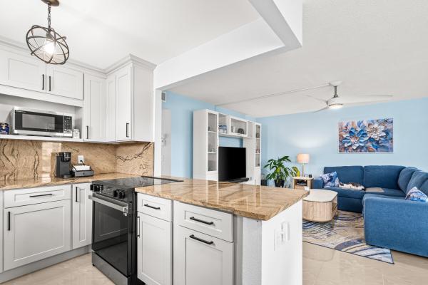 Monaco At Kings Point, 360 Monaco H, Delray Beach, Florida 33446, image 2