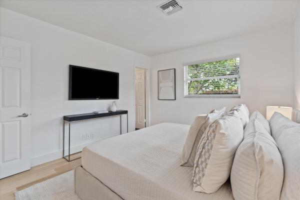 Coral Heights, 4461 NE 19th Ave, Oakland Park, Florida 33308, image 1