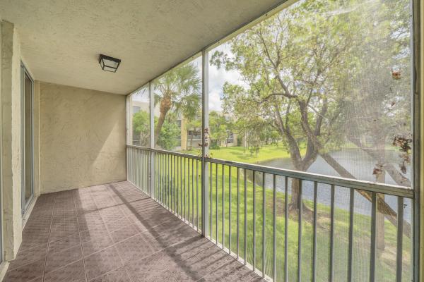 Cypress Chase North, 3361 NW 47th Ter #231, Lauderdale Lakes, Florida 33319, image 2