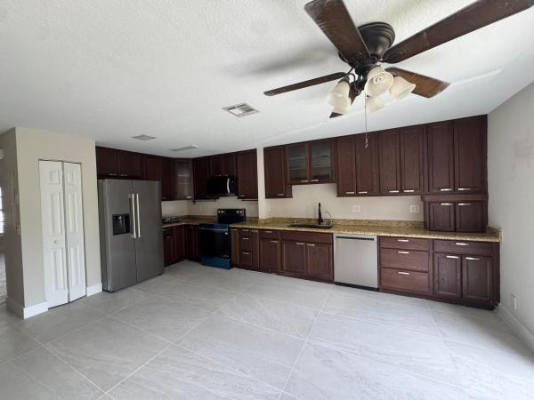 Summit Lake, 816 Summit Lake Dr, West Palm Beach, Florida 33406, image 3