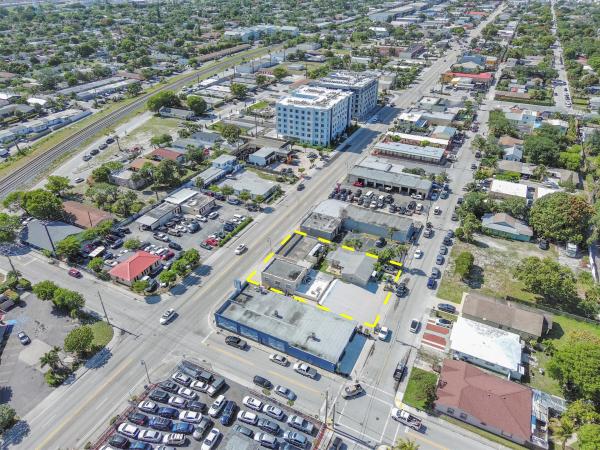 Lake Worth Town, 922 S Dixie Hwy, Lake Worth Beach, Florida 33460, image 3