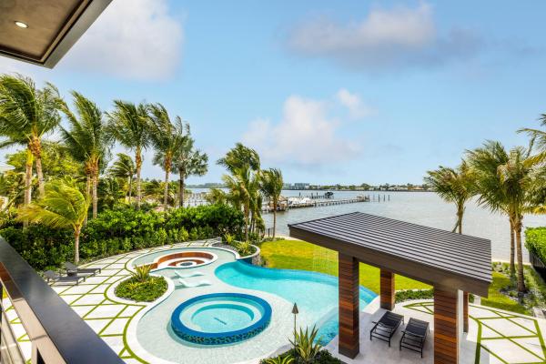 1708 N Lakeside Dr, Lake Worth, Florida 33460, image 2