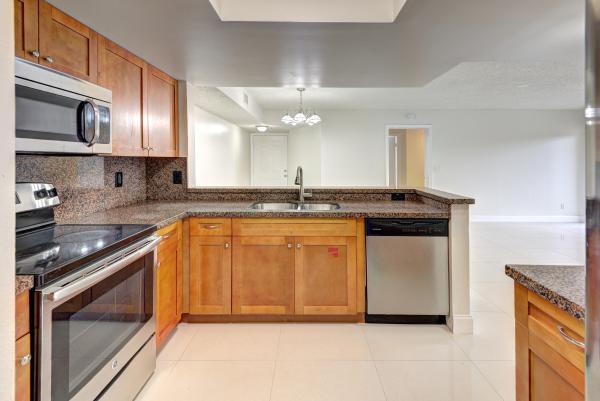 Visconti, 9244 W Atlantic Blvd #1222, Coral Springs, Florida 33071, image 2