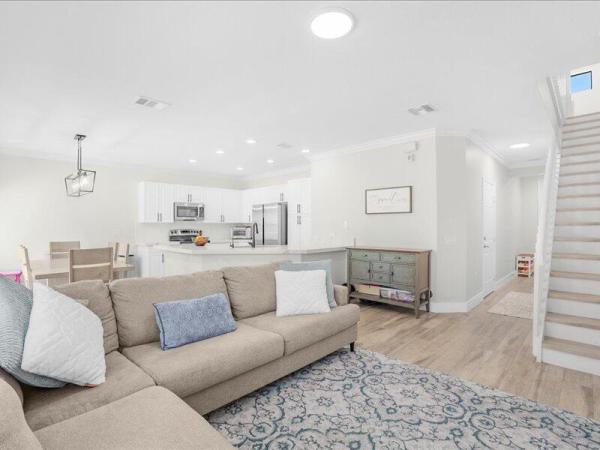 Grand Cypress, 4712 Grand Cypress Cir N, Coconut Creek, Florida 33073, image 2