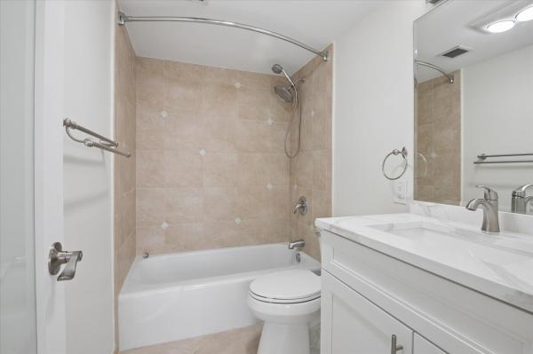 Bayshore Towers, 511 Bayshore Dr #206, Fort Lauderdale, Florida 33304, image 3