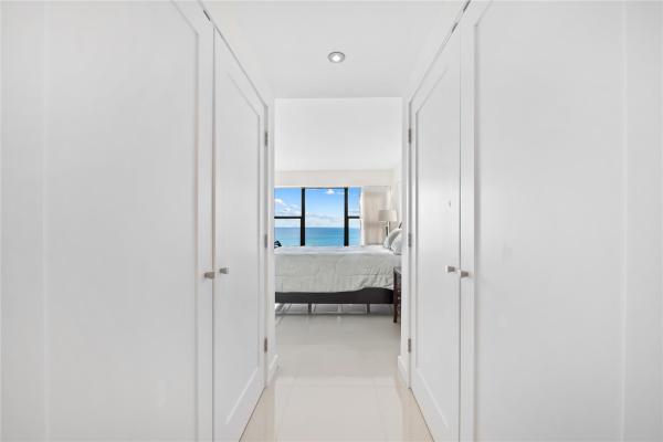 Galt Ocean Club, 3800 Galt Ocean Dr #1410, Fort Lauderdale, Florida 33308, image 1