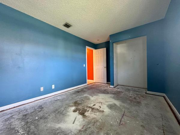 Banyan Oakridge, 4989 SW 32nd Ter, Dania Beach, Florida 33312, image 1