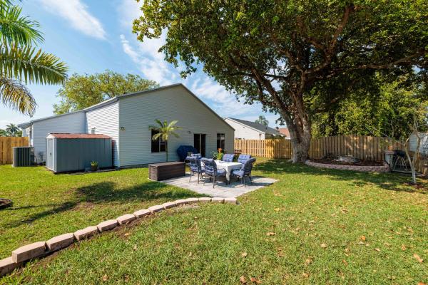 Honey Lake Family Homes, 13401 SW 9th Pl, Davie, Florida 33325, image 1