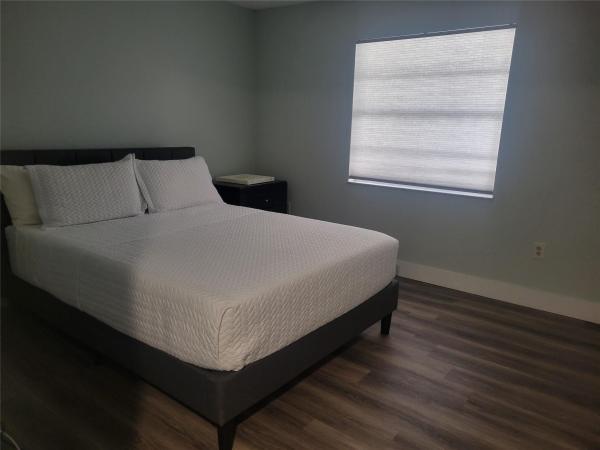 18th Hole At Inverrary, 3940 Inverrary Blvd #407-A, Lauderhill, Florida 33319, image 1