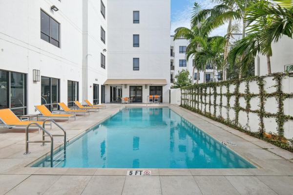 312 Northwood, 312 23rd St #UNIT 410, West Palm Beach, Florida 33407, image 2