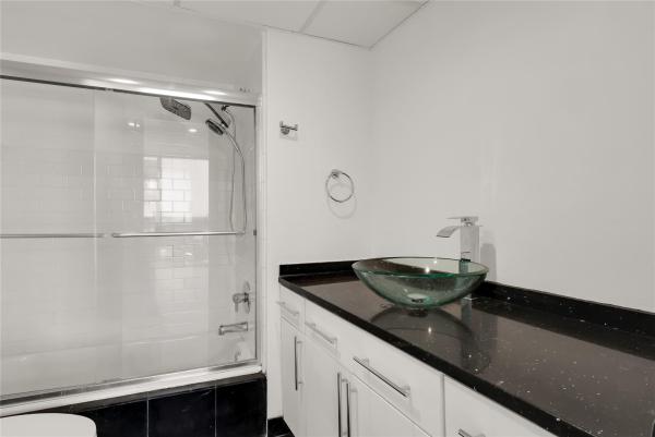 Embassy Tower, 2715 N Ocean Blvd #7D, Fort Lauderdale, Florida 33308, image 1