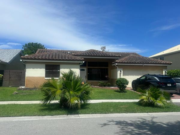 Cinnamon Ridge Estates At Honeywoods, 1421 SW 88th Way, Pembroke Pines, Florida 33025, image 1
