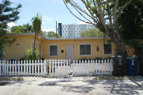 Hallandale Park, 224 SE 9th Ct #1-4, Hallandale Beach, Florida 33009, image 2