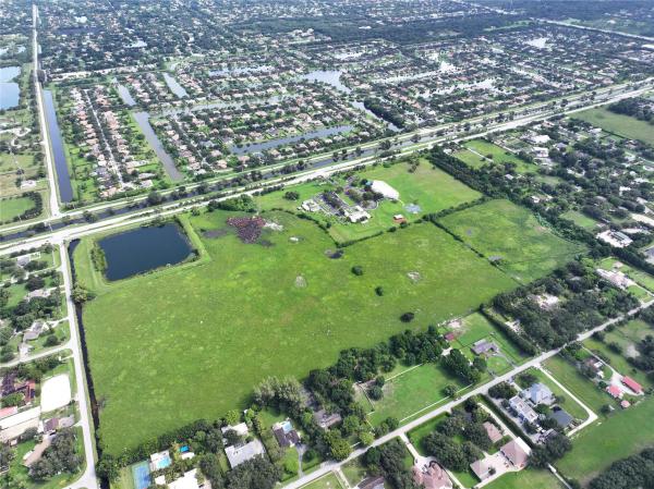 Sunshine Ranches, 13900 Griffin Rd, Southwest Ranches, Florida 33330, image 2