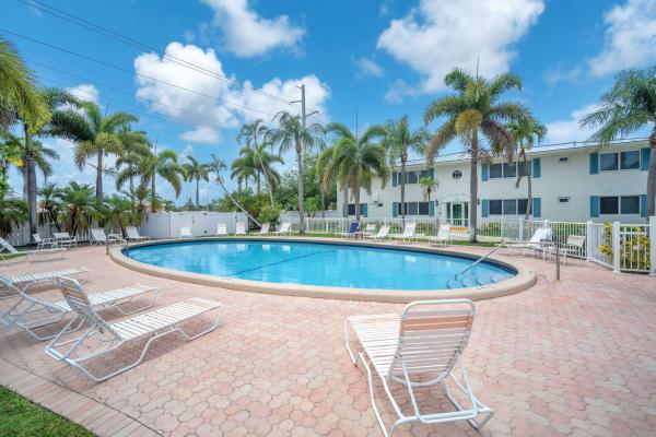 Georgian Courts, 1851 NE 62nd St #608, Fort Lauderdale, Florida 33308, image 3
