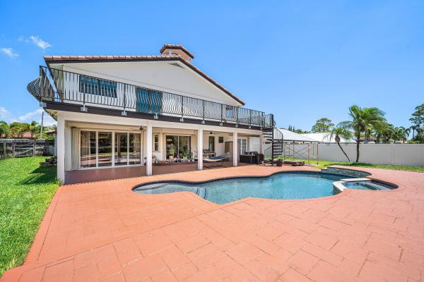 1560 W 17th St, Riviera Beach, Florida 33404, image 3