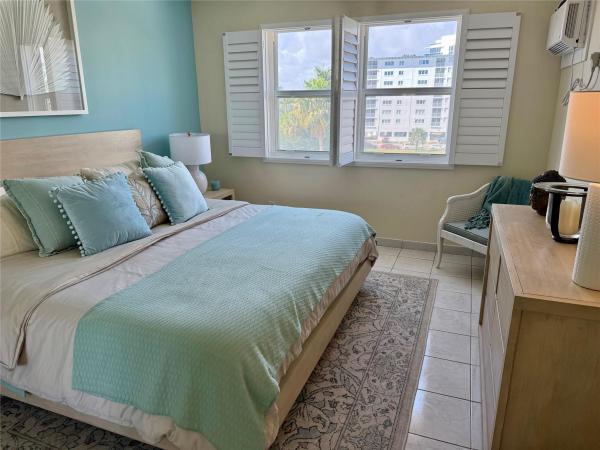 Leisure Sands, 720 Orton Ave #404, Fort Lauderdale, Florida 33304, image 2
