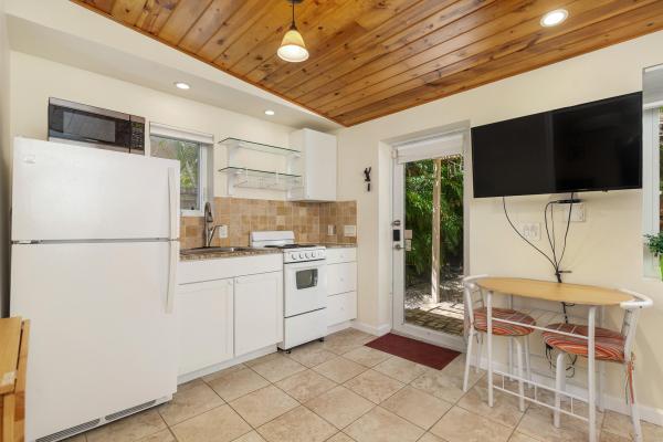 Flamingo Park, 714 Sunset Rd, West Palm Beach, Florida 33401, image 1