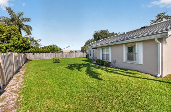 Lake Forest South, 3820 NW 10th St, Delray Beach, Florida 33445, image 1