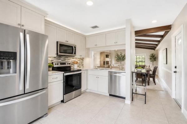 Garden Hills, 5330 Mendoza St, West Palm Beach, Florida 33415, image 2