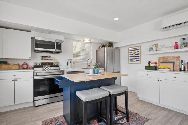 Poinsettia Heights, 1645 NE 16th Ave, Fort Lauderdale, Florida 33305, image 3