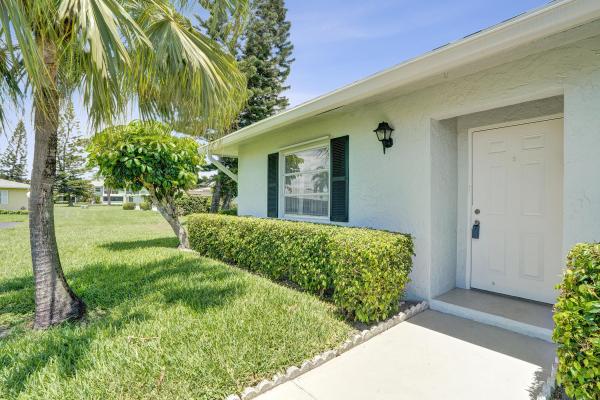 The Pines Of Delray, 2331 Croton Ln #101-A, Delray Beach, Florida 33445, image 2