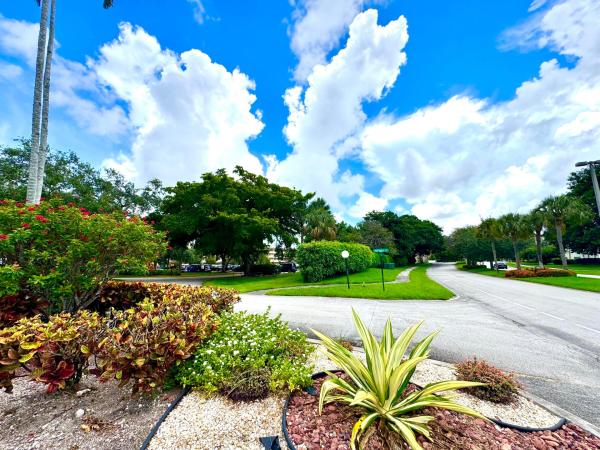 Martinique Village, 4401 Martinique Ct #G2, Coconut Creek, Florida 33066, image 1