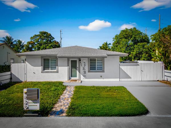 Lakeview Heights, 623 S Pine St, Lake Worth Beach, Florida 33460, image 1