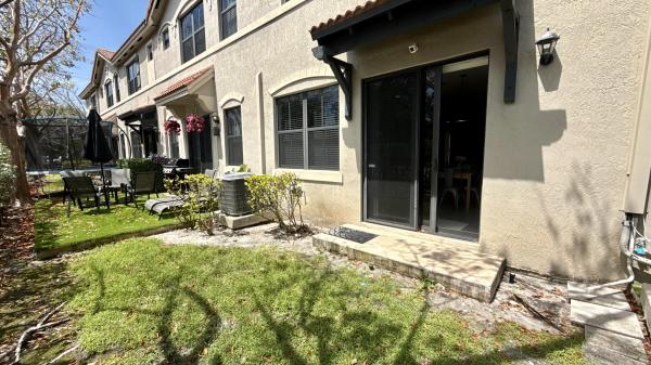 Madison Place, 3332 NW 10th Ave, Pompano Beach, Florida 33064, image 1