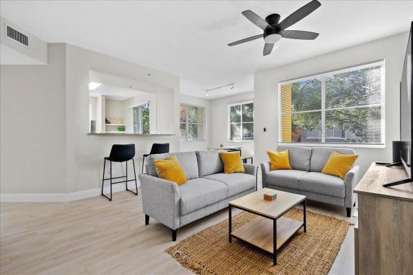 Residences At Legacy Place, 11013 Legacy Ln #201, Palm Beach Gardens, Florida 33410, image 2